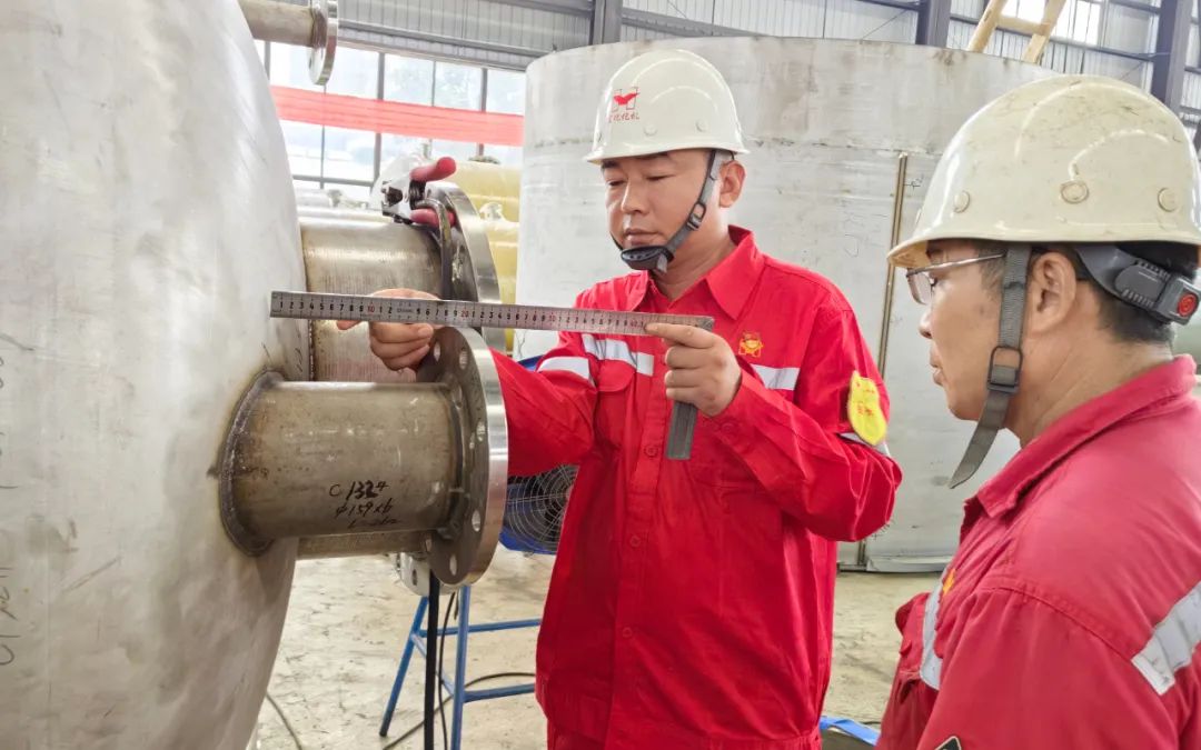 【宜化榜樣】化機(jī)公司杜國(guó)圣：加強(qiáng)班組管理，用實(shí)干詮釋擔(dān)當(dāng)(圖5)