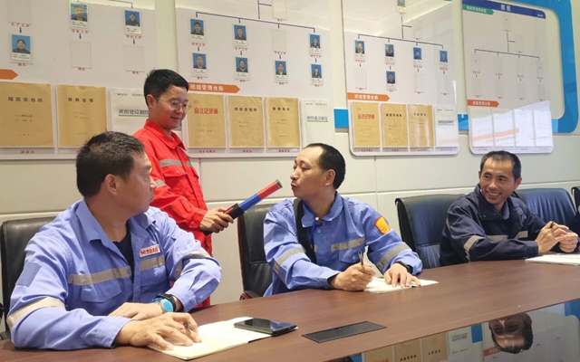 筑牢安全防護網(wǎng)，磷化工公司這樣過“雙節(jié)”