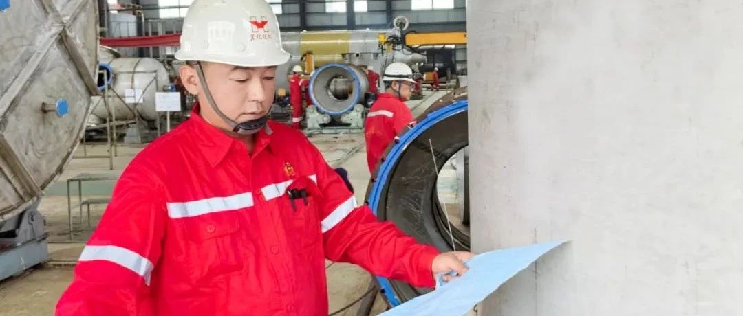 【宜化榜樣】化機(jī)公司杜國(guó)圣：加強(qiáng)班組管理，用實(shí)干詮釋擔(dān)當(dāng)